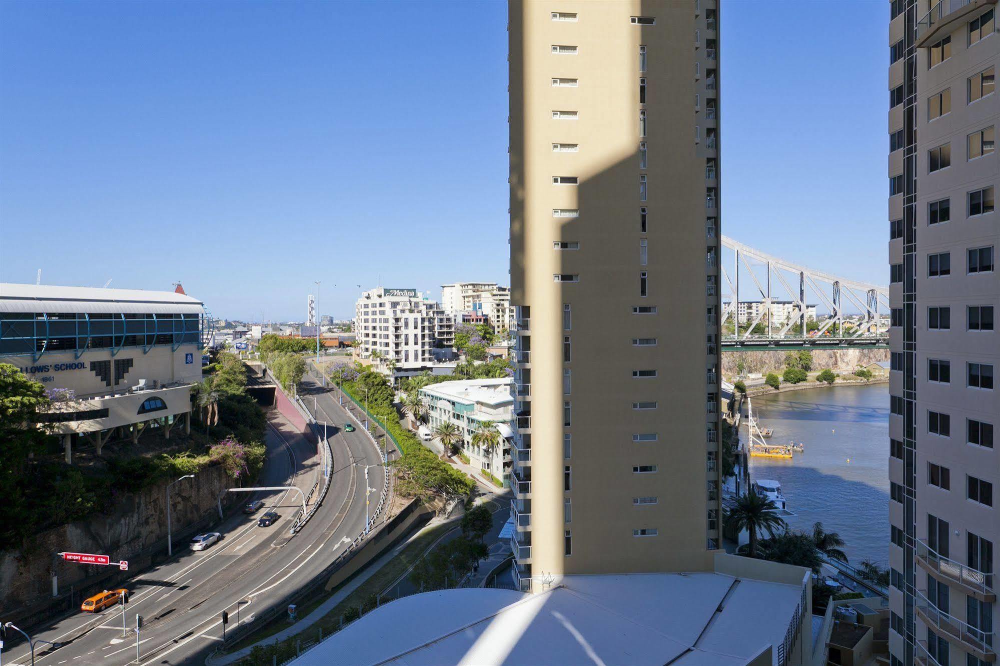 الشقق الفندقية بريزبينفي  Mantra On The Quay المظهر الخارجي الصورة